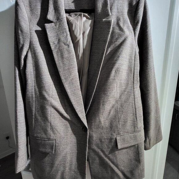 Brown blazer - Picture 1 of 2